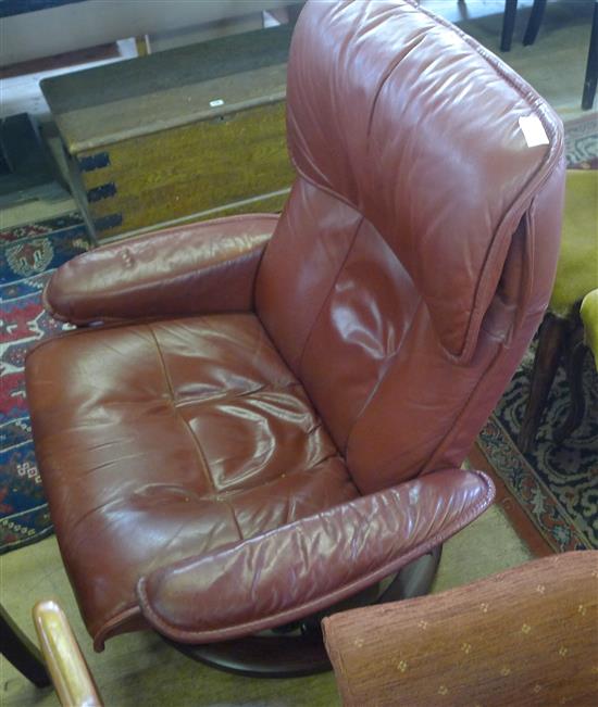 Vintage revolving leather armchair(-)